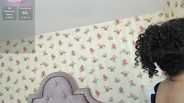crystal watson0 online show from May 2026 01:25:02 PM