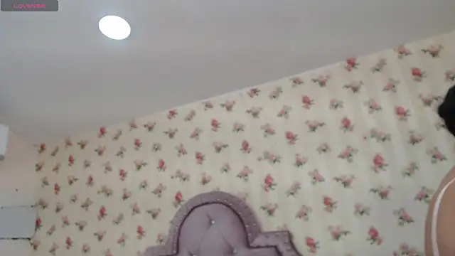 crystal watson0 online show from May 2026 01:01:01 PM