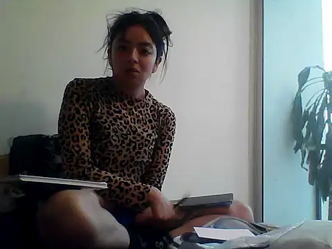 loveska4201 online show from March 2026 10:32:01 PM