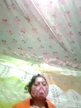 sexymoon2233 online show from March 2026 06:20:02 PM