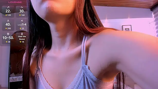 Snapshot of mily_Lopez chatting on May 2026 02:12:02 PM mily Lopez online show from May 2026 02:12:02 PM