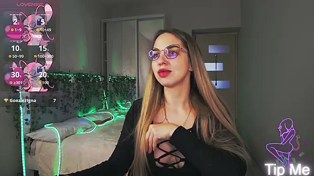 Alexandracandy online show from May 2026 03:16:01 PM