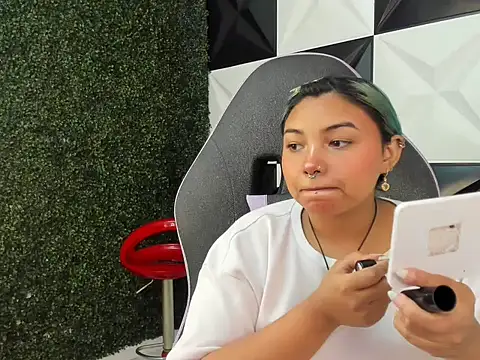 katteyes 20 online show from March 2026 07:35:01 PM