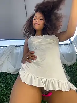 Snapshot of CurlyOopsieXXX chatting on June 2026 09:36:01 PM CurlyOopsieXXX online show from June 2026 09:36:01 PM