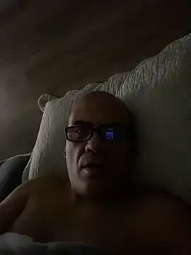 Snapshot of Guapo007sexy chatting on April 2026 08:18:02 AM Guapo007sexy online show from April 2026 08:18:02 AM