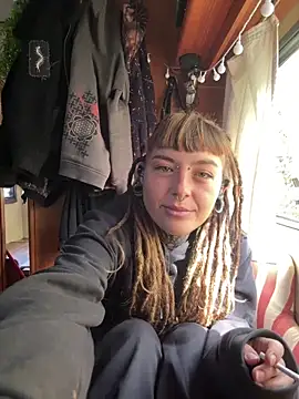 HornyHippy1 online show from April 2026 09:02:01 AM