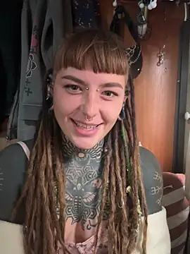 HornyHippy1 online show from May 2026 01:59:02 PM