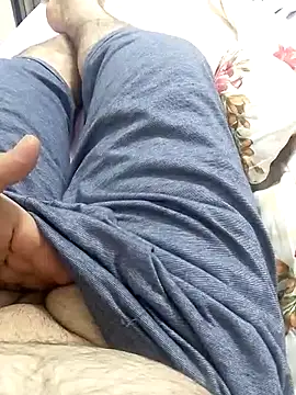 tengebongaz online show from April 2026 08:49:01 PM