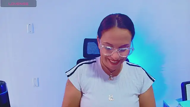 dalia milf co online show from April 2026 06:54:01 PM