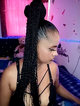 KAYLA 48  online show from April 2026 07:54:02 PM