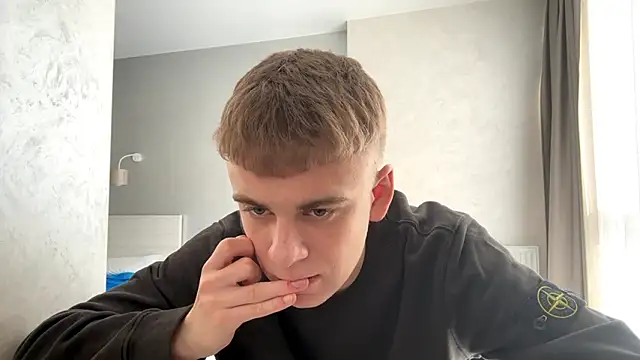 Snapshot of SoloFury chatting on March 2026 07:30:02 AM SoloFury online show from March 2026 07:30:02 AM