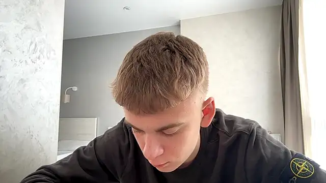 Snapshot of SoloFury chatting on March 2026 07:52:02 AM SoloFury online show from March 2026 07:52:02 AM