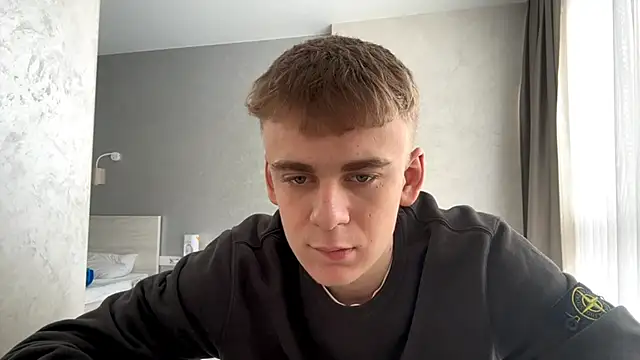 Snapshot of SoloFury chatting on March 2026 08:05:01 AM SoloFury online show from March 2026 08:05:01 AM