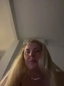Maria3879 online show from March 2026 01:39:01 AM