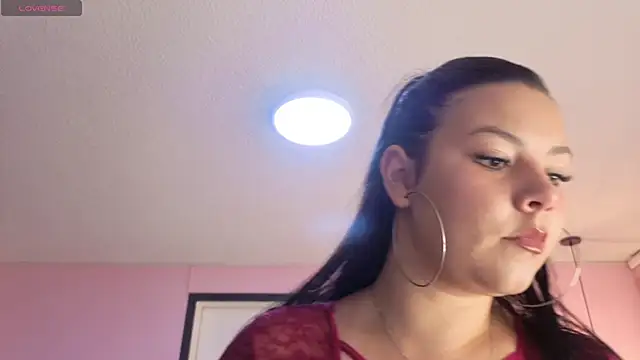 Milly 1 x online show from April 2026 05:47:01 PM