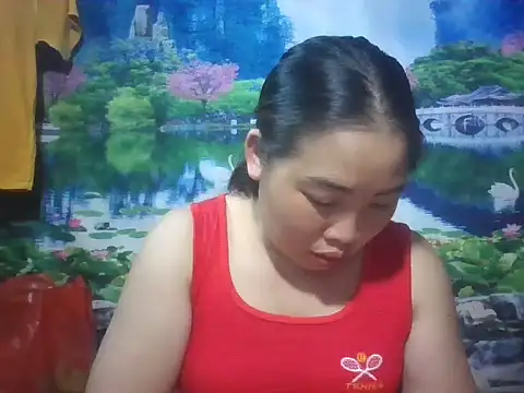 Huemy098 online show from April 2026 02:24:02 PM
