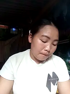 Huemy098 online show from April 2026 05:24:01 AM