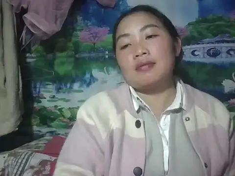 Huemy098 online show from May 2026 02:09:02 PM