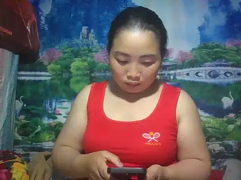 Huemy098 online show from April 2026 11:11:01 PM