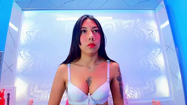 Alessia Clarky online show from May 2026 01:42:01 AM