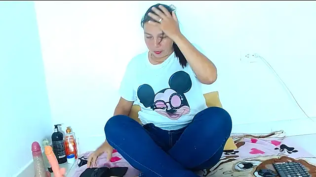 ambar69noir online show from April 2026 12:04:01 AM