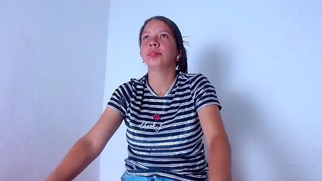 ambar69noir online show from June 2026 06:51:02 PM