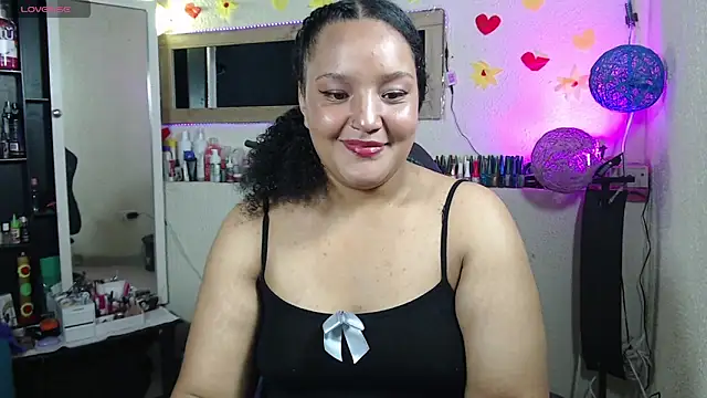 Snapshot of SofiaRoyal2308 chatting on March 2026 02:11:01 AM SofiaRoyal2308 online show from March 2026 02:11:01 AM