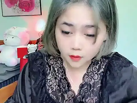 Nhanlu009 online show from May 2026 09:38:01 AM