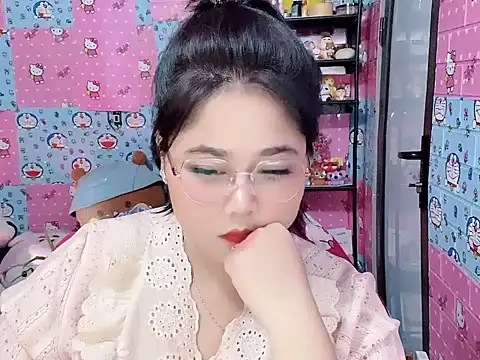 Snapshot of Nhanlu009 chatting on July 2026 02:07:02 PM Nhanlu009 online show from July 2026 02:07:02 PM