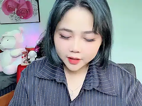 Nhanlu009 online show from May 2026 12:02:01 AM