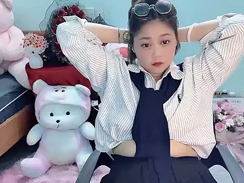Nhanlu009 online show from March 2026 06:50:02 PM