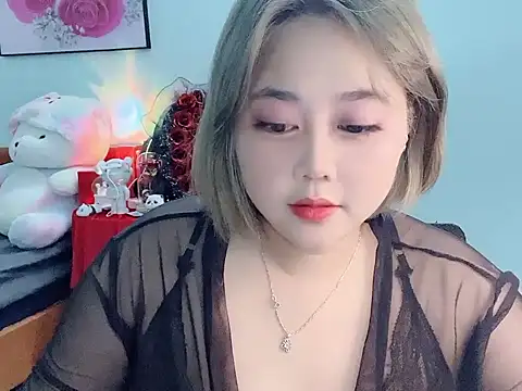 Nhanlu009 online show from May 2026 12:58:02 PM