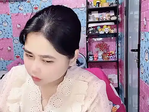 Snapshot of Nhanlu009 chatting on July 2026 01:03:02 PM Nhanlu009 online show from July 2026 01:03:02 PM