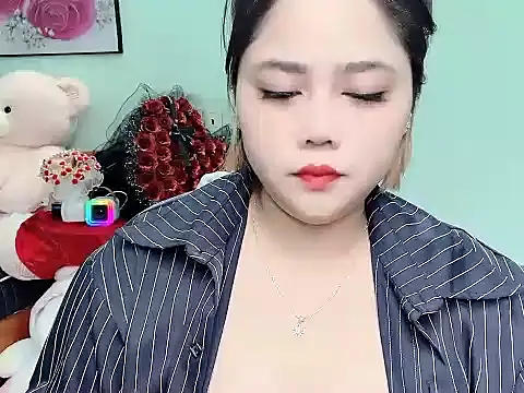 Nhanlu009 online show from April 2026 09:11:02 AM