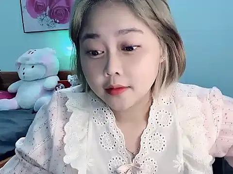 Nhanlu009 online show from May 2026 01:52:01 PM
