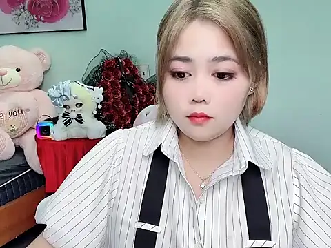 Nhanlu009 online show from April 2026 08:27:02 AM