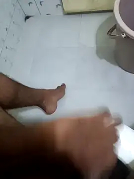 ursmanis online show from May 2026 02:52:02 AM