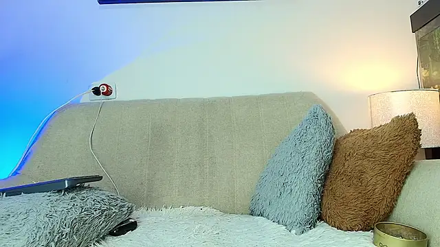 drakomilckk online show from March 2026 08:48:02 AM