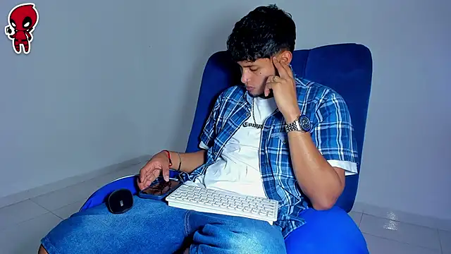 Snapshot of Thiago_snoop chatting on May 2026 03:48:02 AM Thiago snoop online show from May 2026 03:48:02 AM