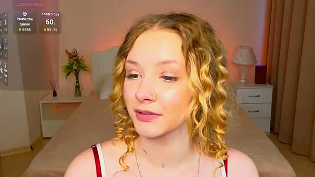StaceyyJones online show from May 2026 09:42:01 AM