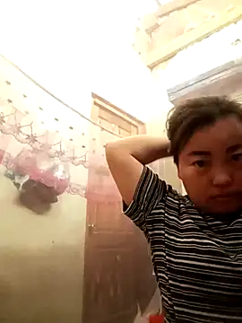 Snapshot of -Tiduta- chatting on April 2026 05:26:02 AM -Tiduta- online show from April 2026 05:26:02 AM