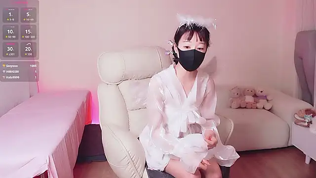 Snapshot of sexyjoy95 chatting on June 2026 10:49:02 AM sexyjoy95 online show from June 2026 10:49:02 AM