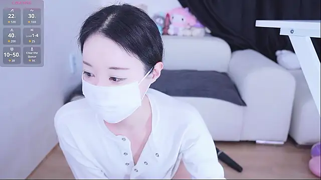 sexyjoy95 online show from April 2026 10:43:01 AM
