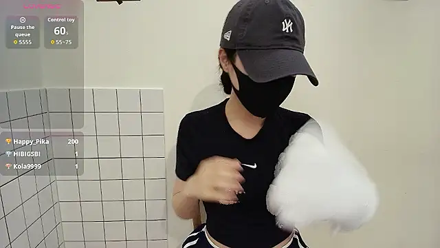 Snapshot of sexyjoy95 chatting on June 2026 01:20:02 PM sexyjoy95 online show from June 2026 01:20:02 PM