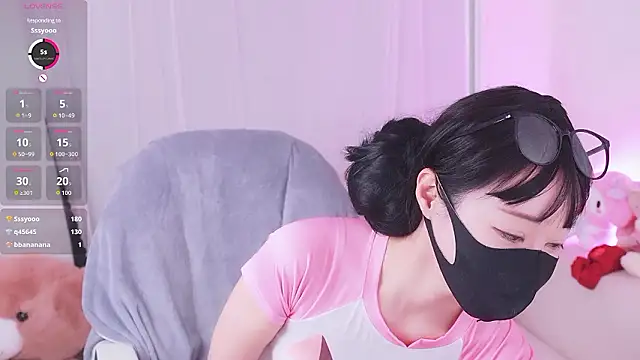 Snapshot of sexyjoy95 chatting on May 2026 05:28:02 AM sexyjoy95 online show from May 2026 05:28:02 AM