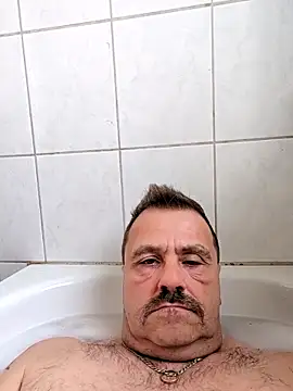 olddadd online show from April 2026 09:02:01 AM