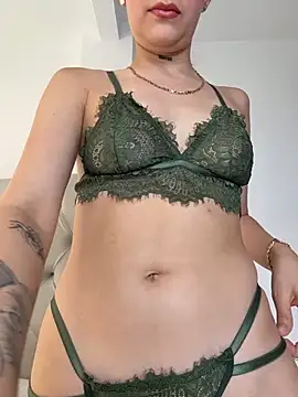 ZaraCarterX online show from April 2026 09:10:01 PM