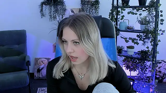 Snapshot of BlossomVibe chatting on March 2026 10:50:01 AM BlossomVibe online show from March 2026 10:50:01 AM