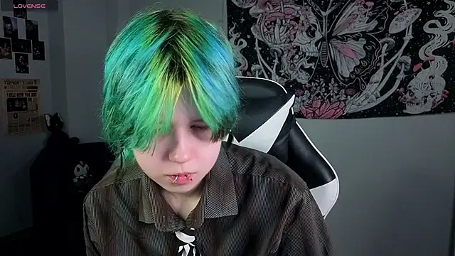 LittleKittenStar online show from May 2026 03:10:02 AM