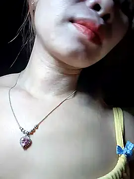 Reeoo-93 online show from April 2026 01:52:01 PM